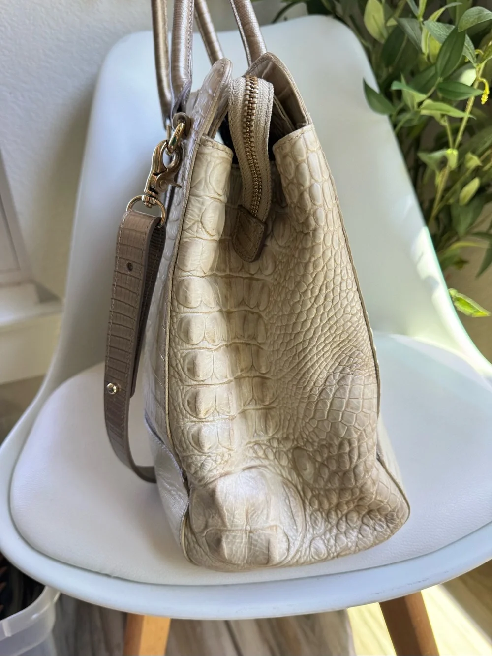 Brahmin Ivory Cream Croc Embossed Leather Large Tote Satchel Shoulder Bag